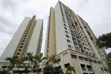 Desa Sri Puteri B Apartment At Desa Petaling