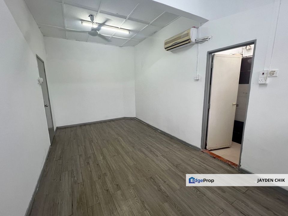 Townhouse Upper Floor At Pandan Indah Near LRT Cempaka / Cahaya, Selangor, Pandan Indah