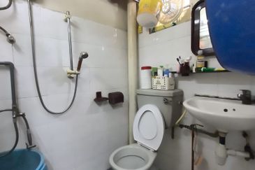 Flat Lama Sungai Besi Indah At Taman Sungai Besi Indah