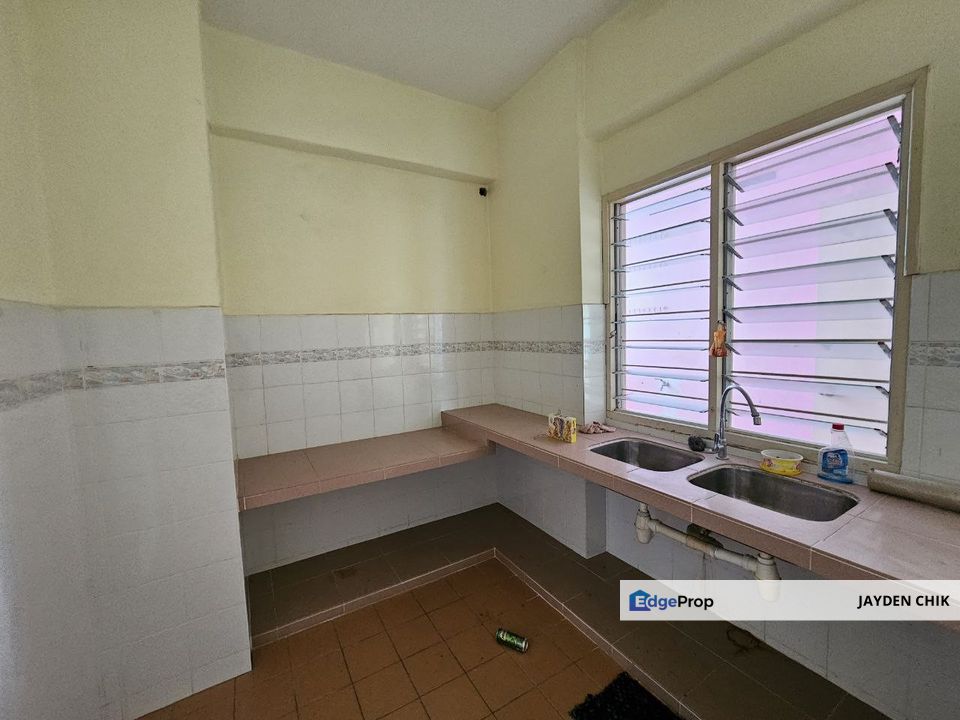 Pandan Puteri Condo At Pandan Indah, Short Walk To LRT Cempaka, Kuala Lumpur, Pandan Indah