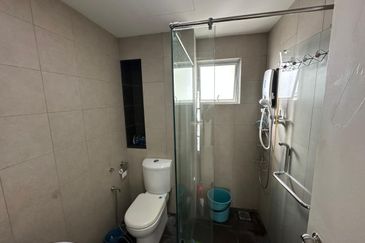 Jadite Suites @ Jade Hills