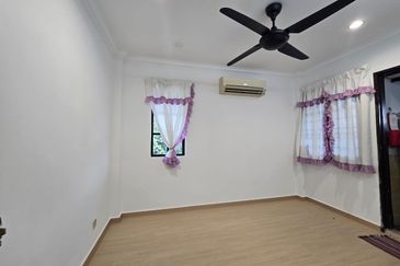 Apartment Ros, Taman Bukit Indah
