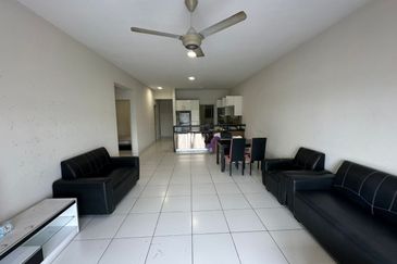 SetiaWalk R3 Solace Service Apartment