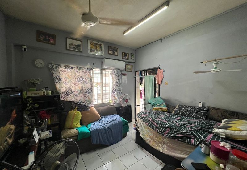 Taman Lembah Maju 600 Apartment