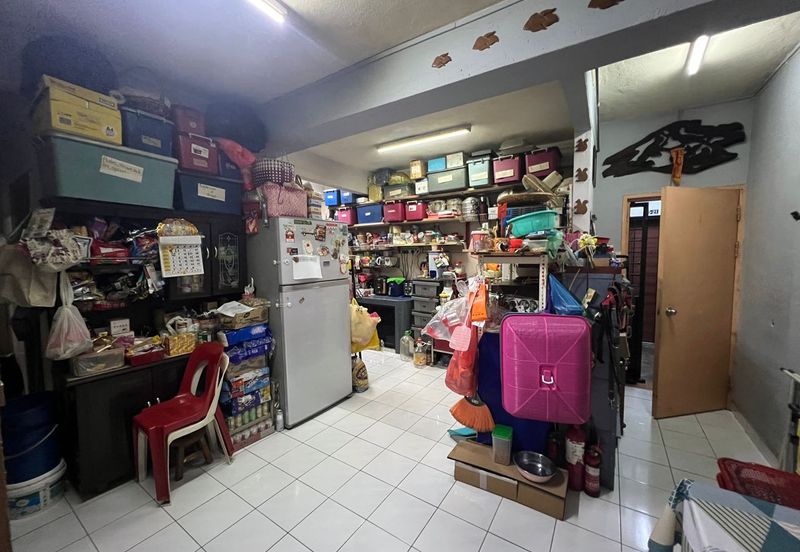 Taman Lembah Maju 600 Apartment