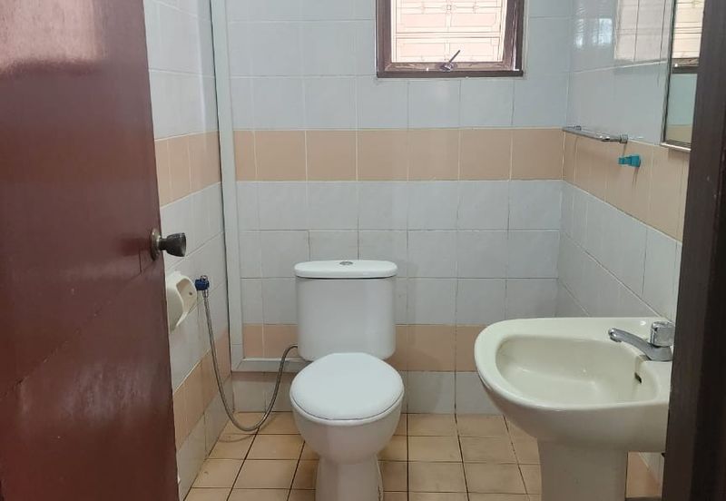 Villa Puteri Condominium