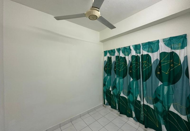 Taman Lembah Maju 600 Apartment