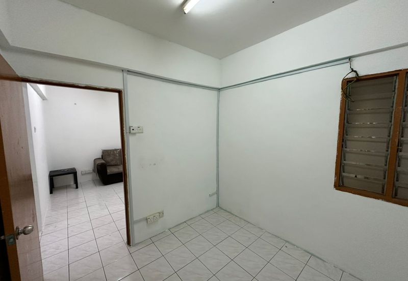 Taman Cheras Awana Apartment