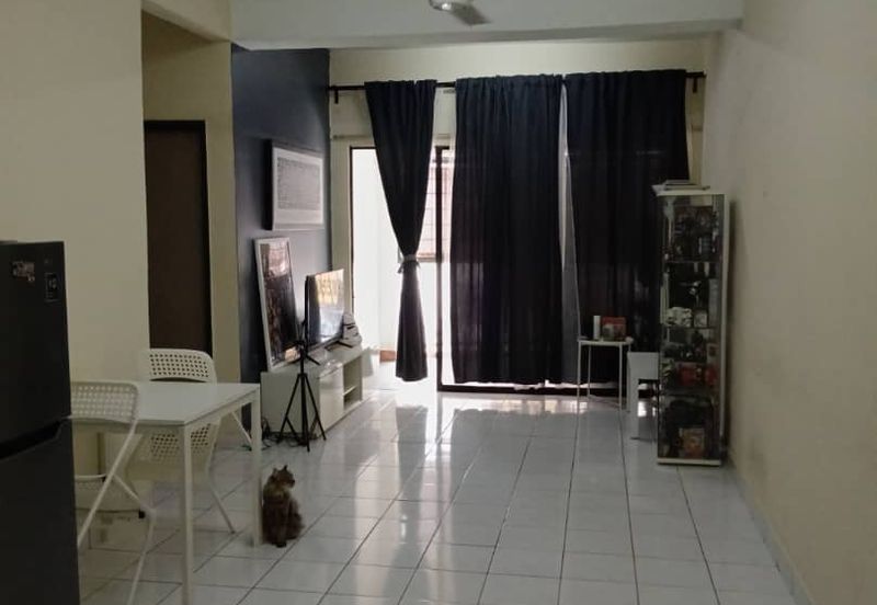 Taman Lembah Maju 600 Apartment