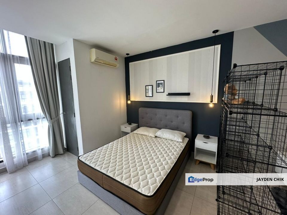 Queensville Soho Unit At Bandar Sri Permaisuri Cheras, Kuala Lumpur, 