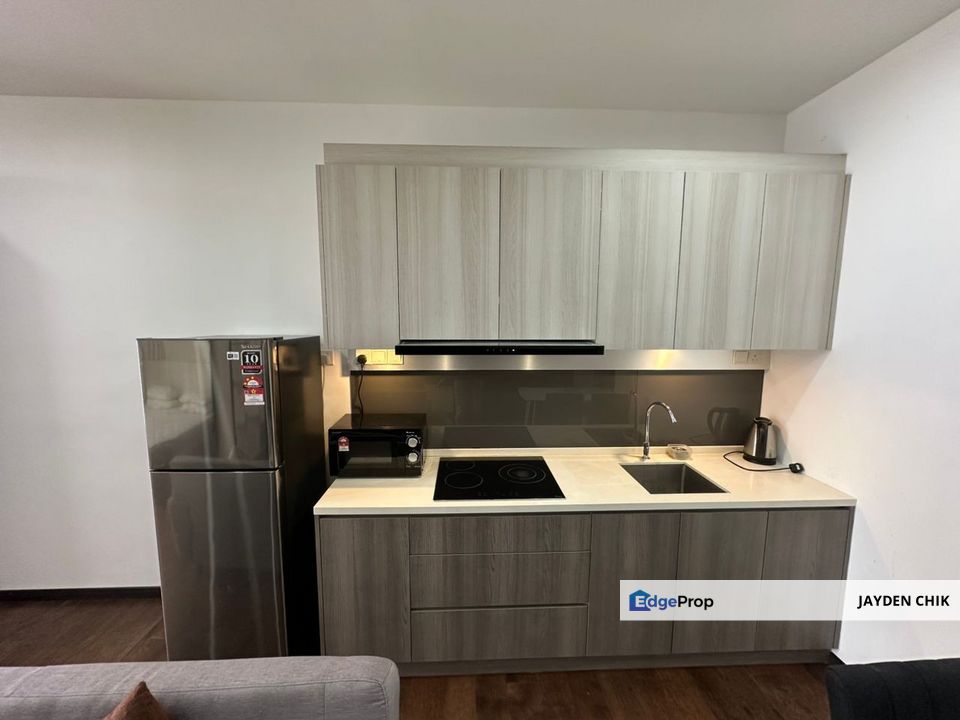 Queensville Soho Fully Furnished At Permaisuri Cheras Near LRT, Kuala Lumpur, 