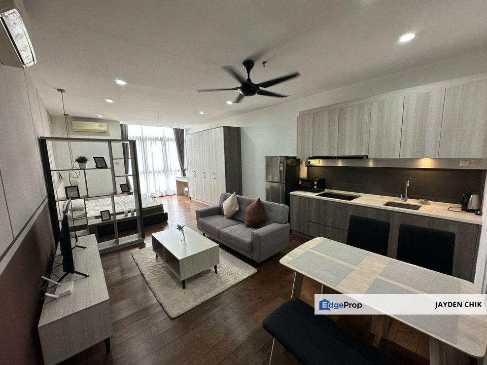 Queensville Soho Fully Furnished At Permaisuri Cheras Near LRT, Kuala Lumpur, 