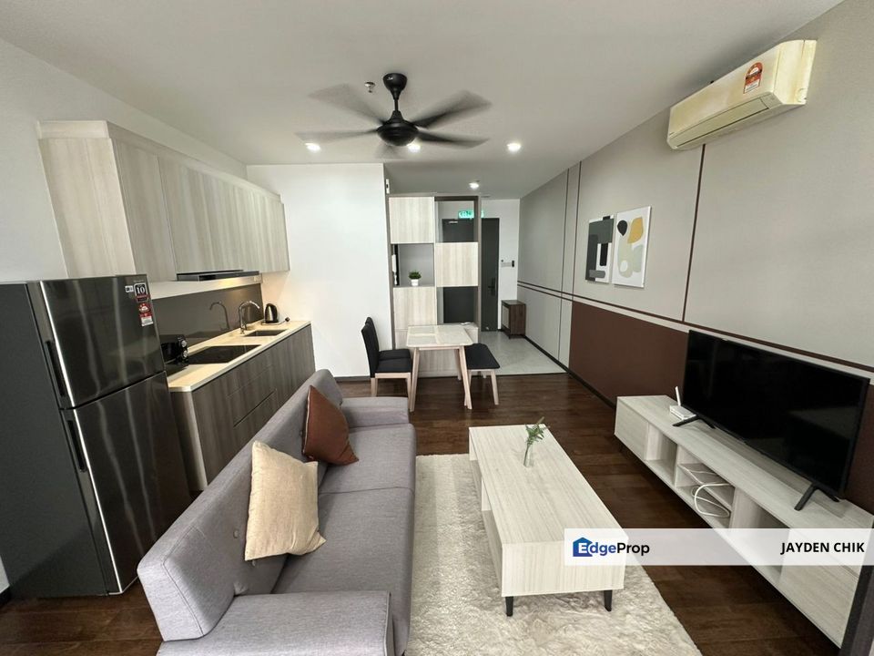 Queensville Soho Fully Furnished At Permaisuri Cheras Near LRT, Kuala Lumpur, 
