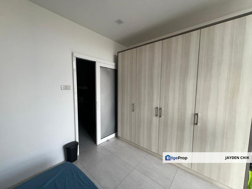Queensville Soho Partly Furnished At Permaisuri Cheras Near LRT, Kuala Lumpur, 