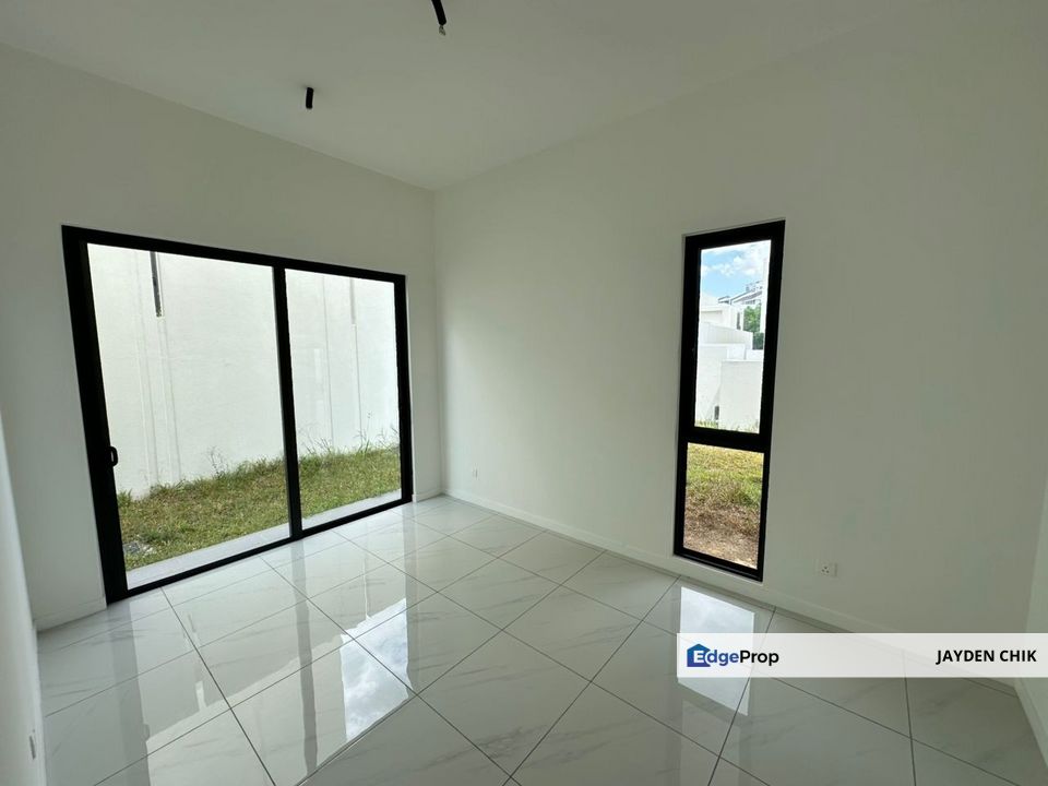 3 Storey Indica Bungalow Twin Palms At Sungai Long, Selangor, Kajang