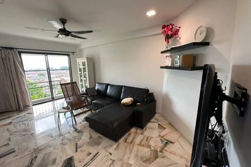 Pandan Heights Condominium