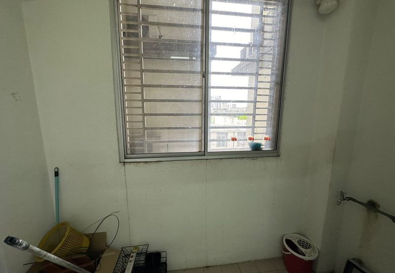 Midfields Condominium