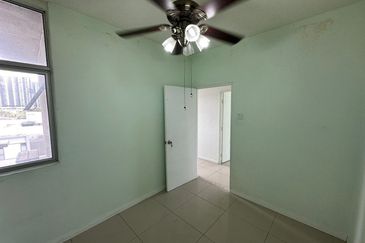 Midfields Condominium