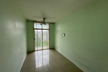 Midfields Condominium