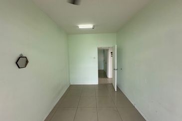 Midfields Condominium