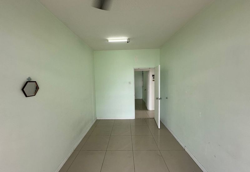 Midfields Condominium