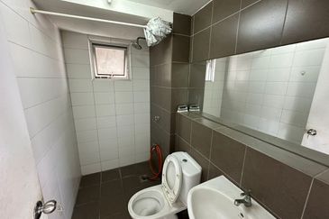 Midfields Condominium