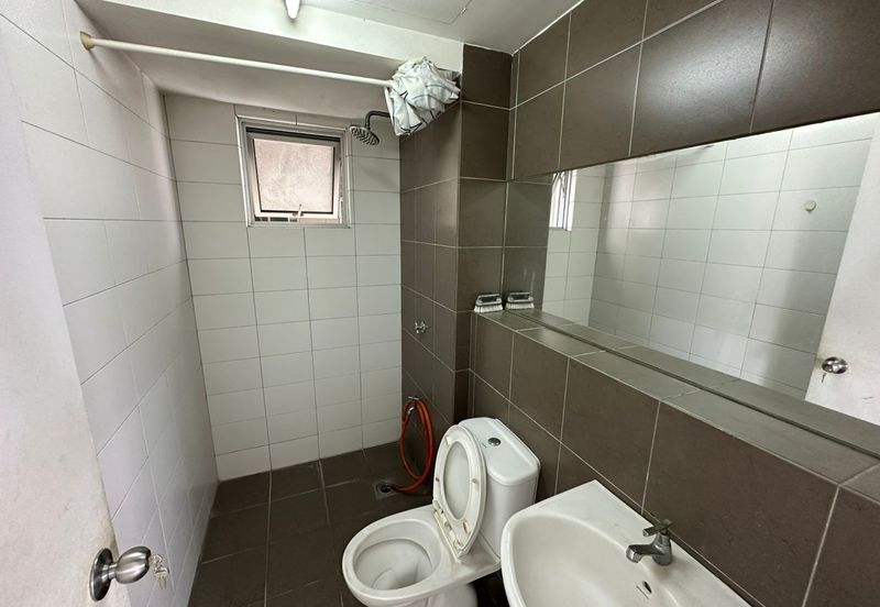 Midfields Condominium