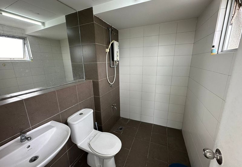 Midfields Condominium