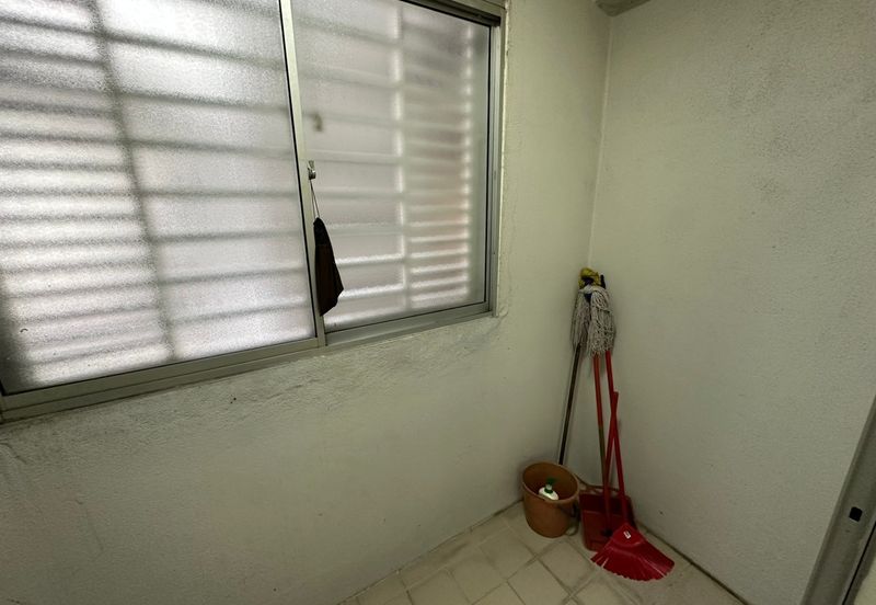 Midfields Condominium