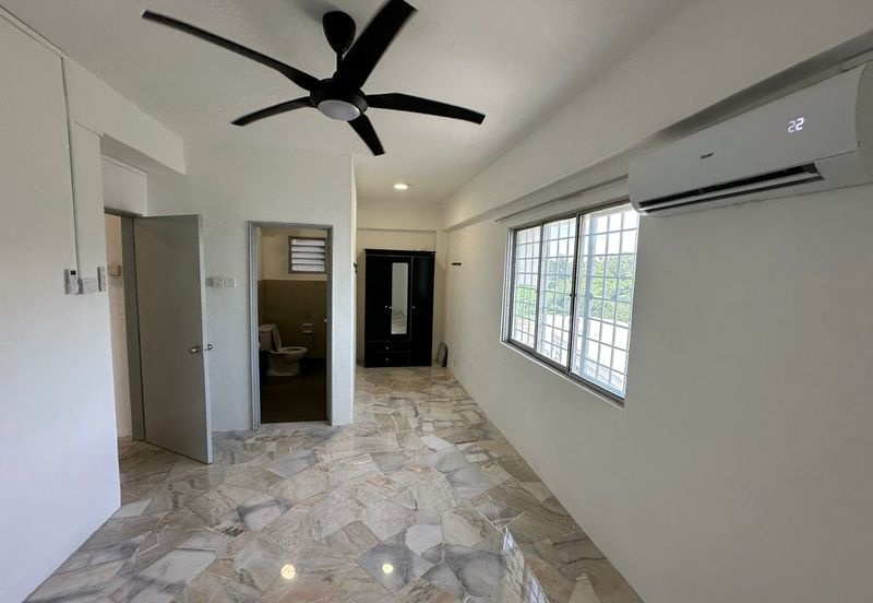 Pandan Heights Condominium