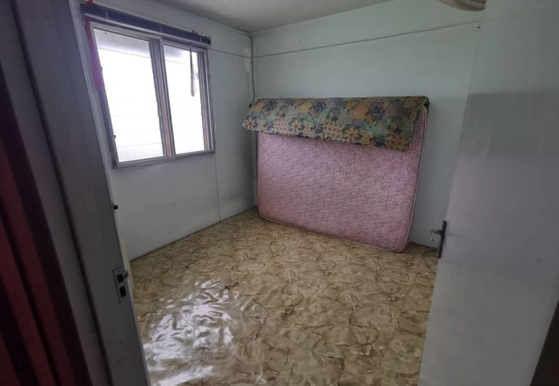 Flat Desa Petaling At Taman Desa Petaling