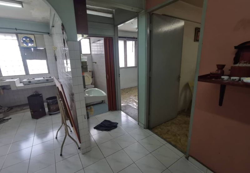 Flat Desa Petaling At Taman Desa Petaling