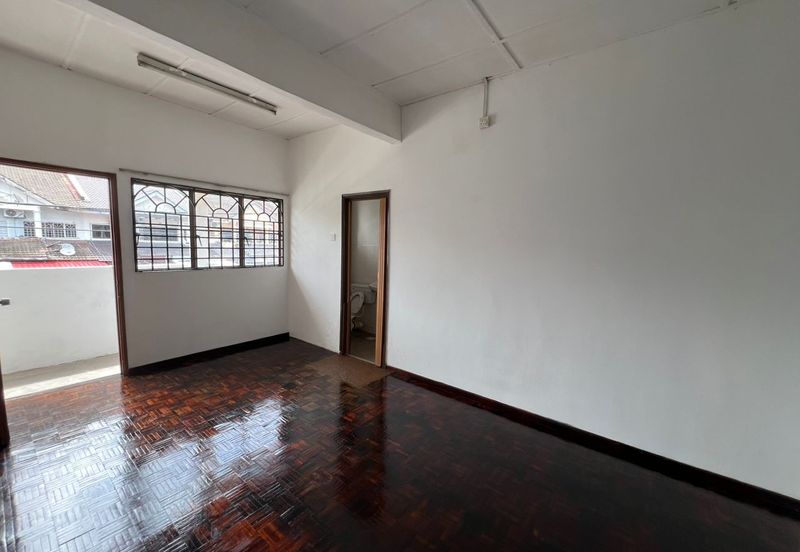 Townhouse at Pandan Indah Ampang (Very Near LRT Cahaya)