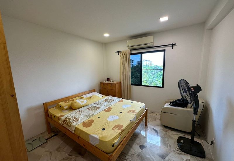 Pandan Heights Condominium