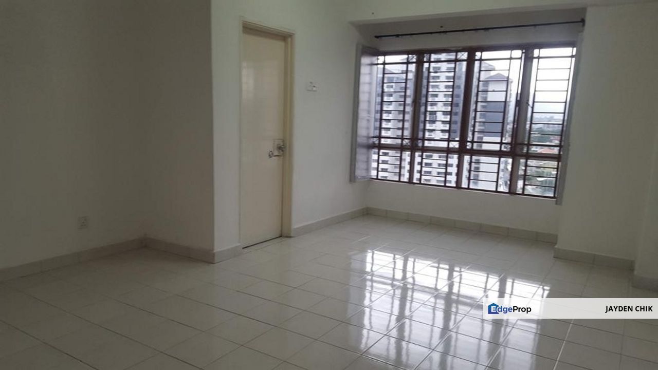 Below Market Price Ampang Boulevard Condo At Taman Ampang Utama, Selangor, Ampang