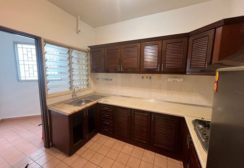 Pangsapuri Kristal (Crystal Tower), Taman Bukit Indah