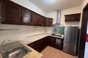 Pangsapuri Kristal (Crystal Tower), Taman Bukit Indah