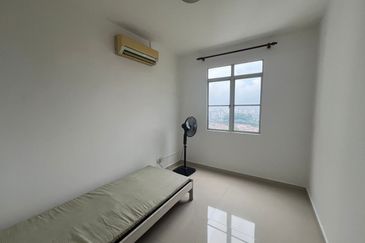 Pangsapuri Kristal (Crystal Tower), Taman Bukit Indah