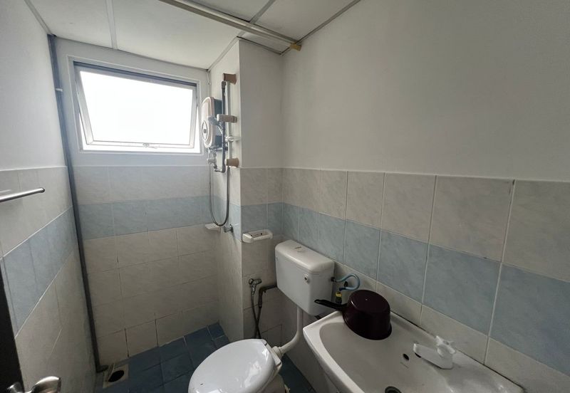 Pangsapuri Kristal (Crystal Tower), Taman Bukit Indah