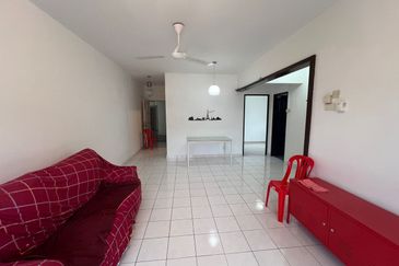 Pangsapuri Kristal (Crystal Tower), Taman Bukit Indah