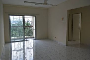 Pangsapuri Kristal (Crystal Tower), Taman Bukit Indah