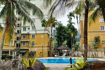 Pangsapuri Kristal (Crystal Tower), Taman Bukit Indah