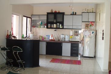 Shamelin Bestari Condominium