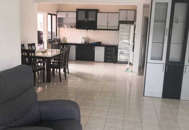 Shamelin Bestari Condominium