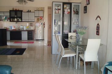 Shamelin Bestari Condominium