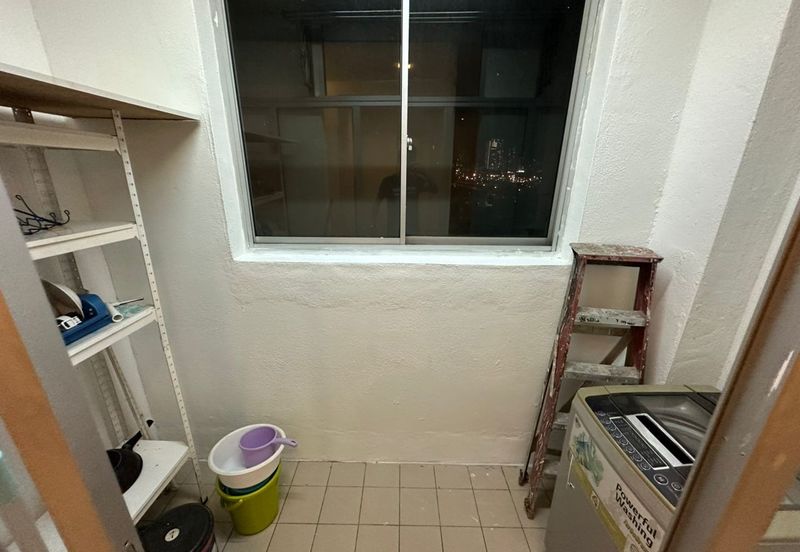 Midfields Condominium