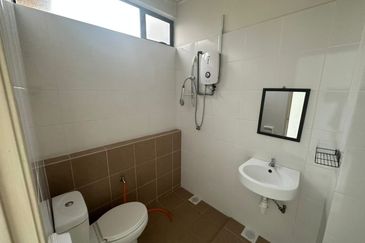 Double Storey House Amansara Puchong At Taman Puchong Prima