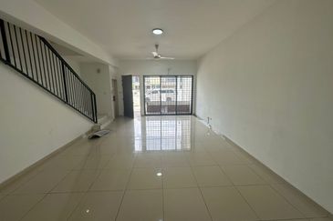 Double Storey House Amansara Puchong At Taman Puchong Prima