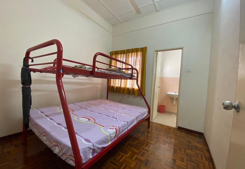 Bandar Mahkota Cheras