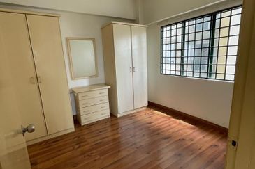 Emerald Hill, Taman Bukit Indah